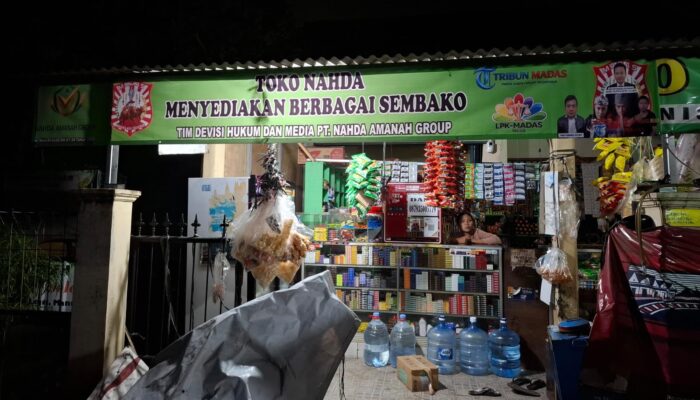 WARUNG 24 JAM TOKO NAHDA DIDUGA JUAL ROKO ILEGAL, WARGA KHAWATIR KACAUKAN LINGKUNGAN PERUMAHAN