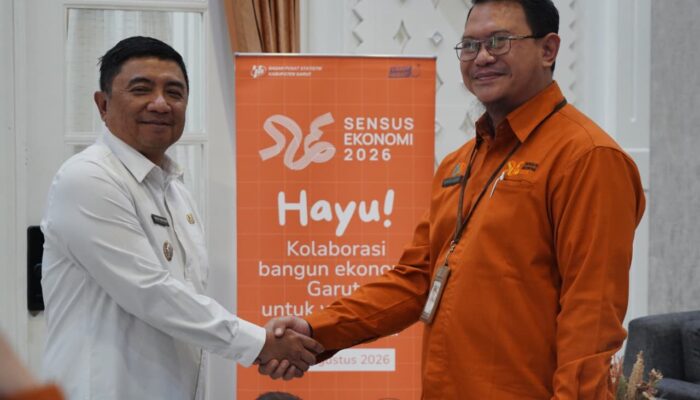 Terima Petugas Sensus Ekonomi 2026, Bupati Garut Ajak Masyarakat dan Pelaku Usaha Berikan Data Akurat