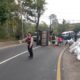 Truk Colt Diesel Alami Kecelakaan Tunggal di Jalan Garut–Tasikmalaya, Polisi Lakukan Evakuasi