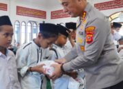 POLRESTA BANDUNG GELAR ‘JUMAT BERKAH’ BERSAMA 1.000 ANAK YATIM