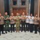 Peringati HUT Ke-81 TNI, Polda Jabar Silaturahmi, Perkuat Sinergitas di Mako Kodiklat TNI AD