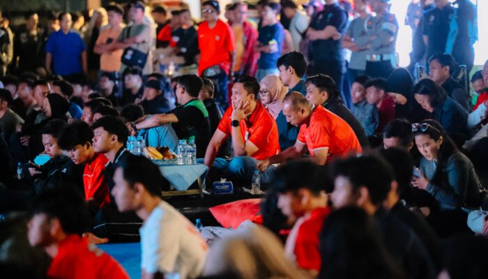 Nobar Final FIFA ASEAN Cup 2026, Polres Garut Bersama Masyarakat Dukung Timnas Indonesia