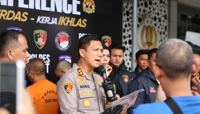 Kemasan Teh Herbal di Palsukan, Polisi Berhasil Amankan 4 Pelaku