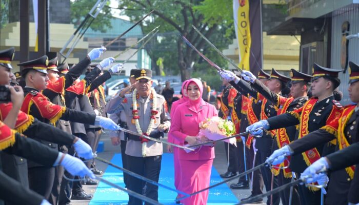 Resmi Pimpin Polda Jabar, Irjen Pol. Hengki Janji Lanjutkan Program Baik dan Bereskan PR