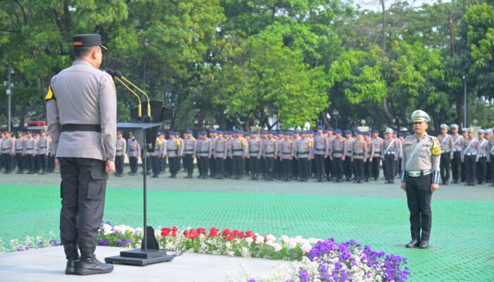 Apel Gelar Pasukan Ops Patuh Lodaya 2026, Waka Polda Jabar Sebut Angka Kecelakaan Turun 51 Persen